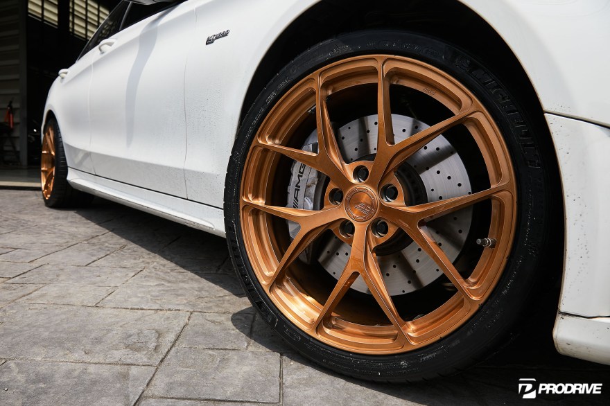Picture of: Mercedes-Benz C AMG W White with Bronze BC Forged RZ