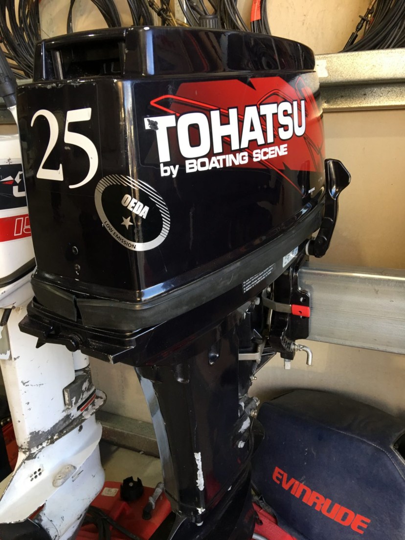 Picture of: Tohatsu hp Outboard – sold – Boating Scene